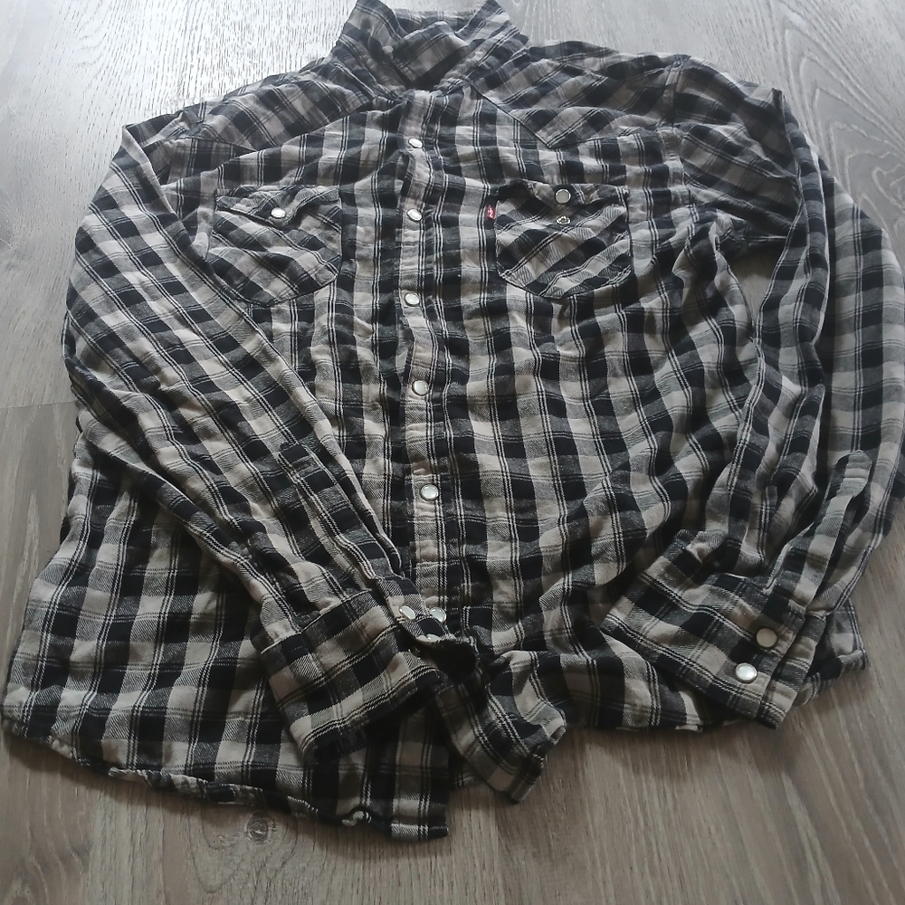 Levi's Button Down Flannel Shirt - image 5